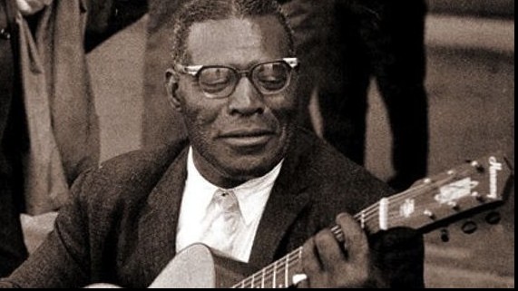 HOWLIN WOLF picture