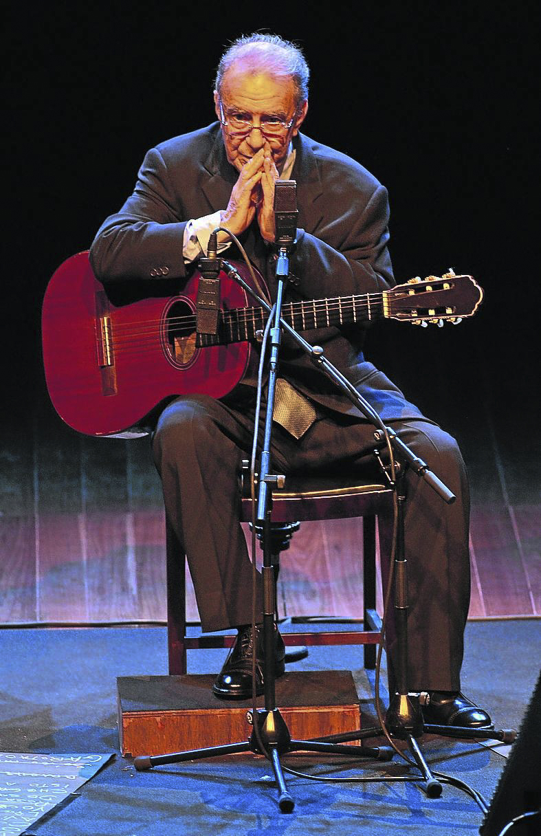 JOÃO GILBERTO picture