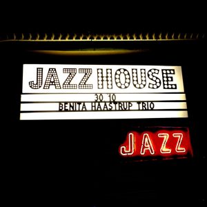 BENITA HAASTRUP - Jazzhouse Jazz! cover 