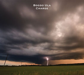 BOGDO ULA - Charge cover 