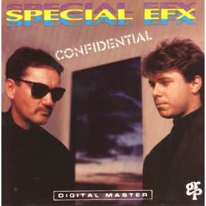 SPECIAL EFX - Confidential cover 