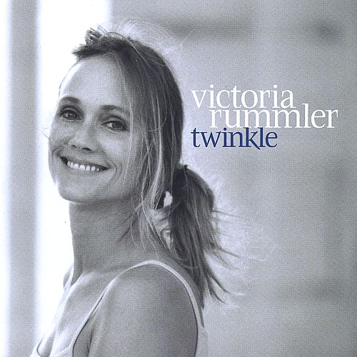 VICTORIA RUMMLER - Twinkle cover 
