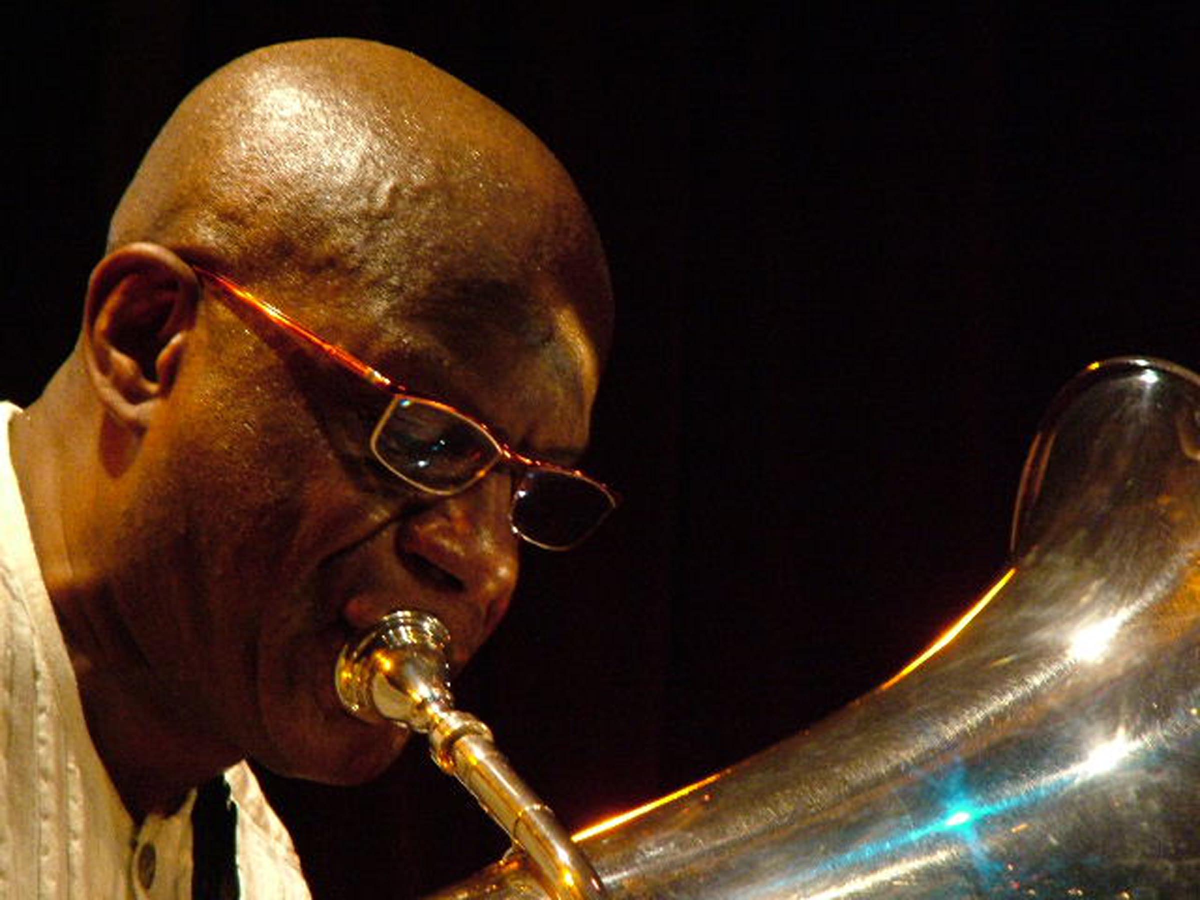 BOB STEWART (TUBA) picture