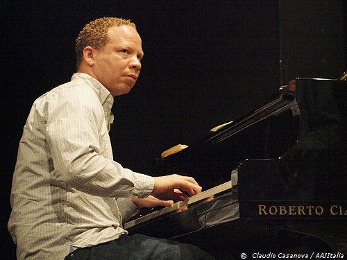 CRAIG TABORN picture