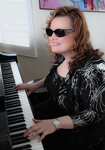 DIANE SCHUUR picture