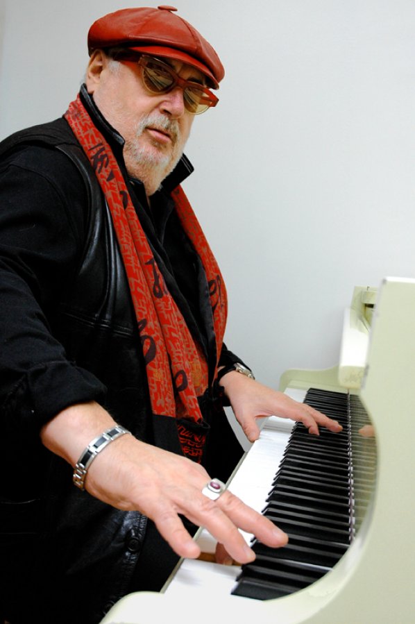 FRANÇOIS CAHEN picture