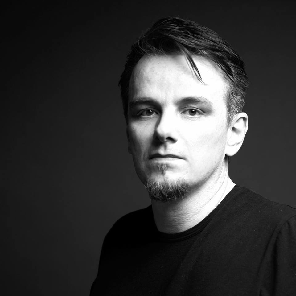 GAVIN HARRISON picture