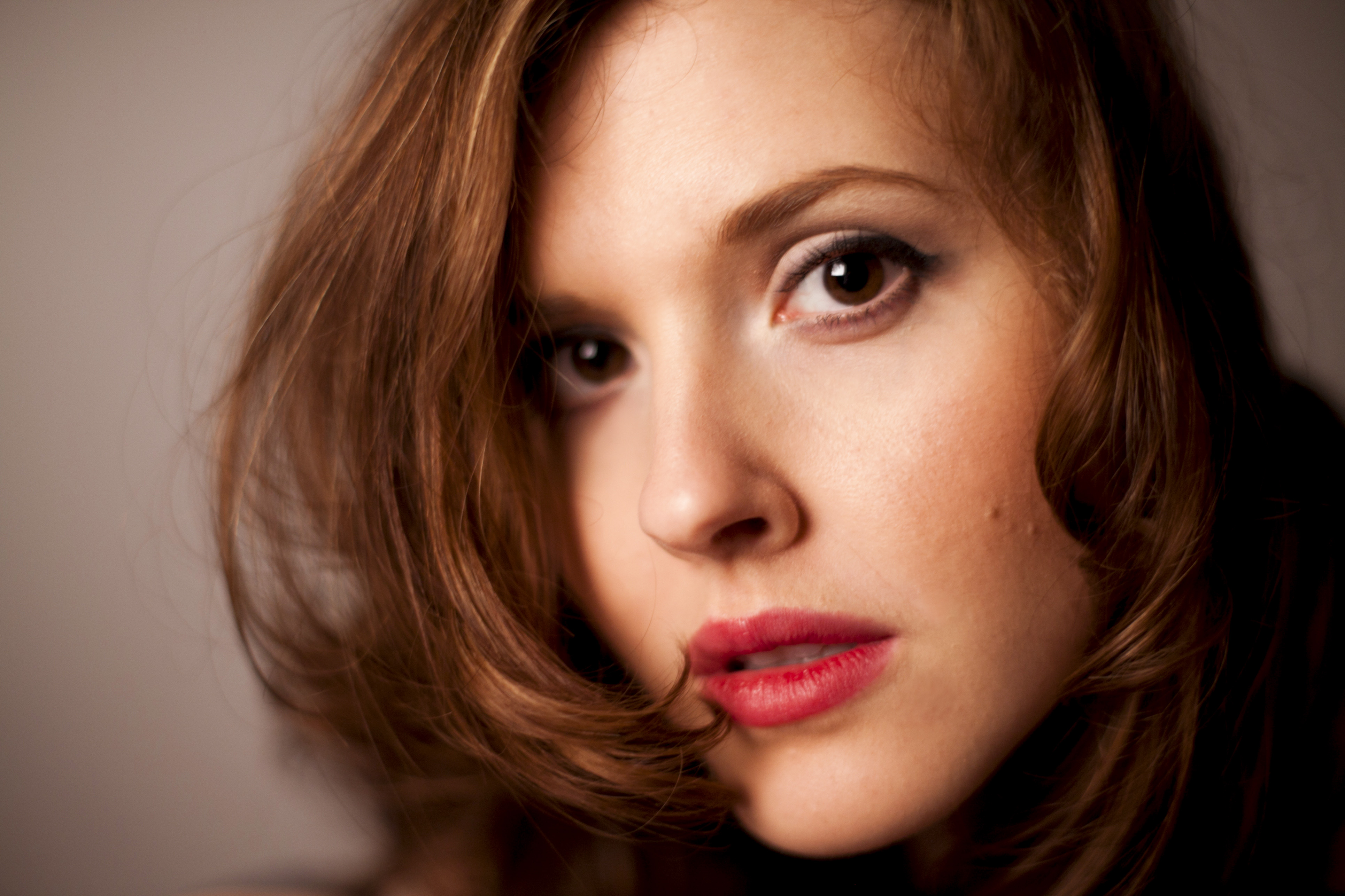 HALIE LOREN picture