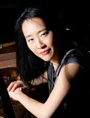 HELEN SUNG picture