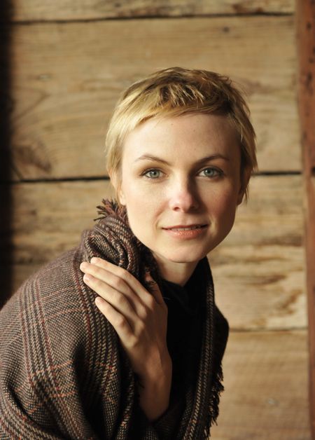 KAT EDMONSON picture