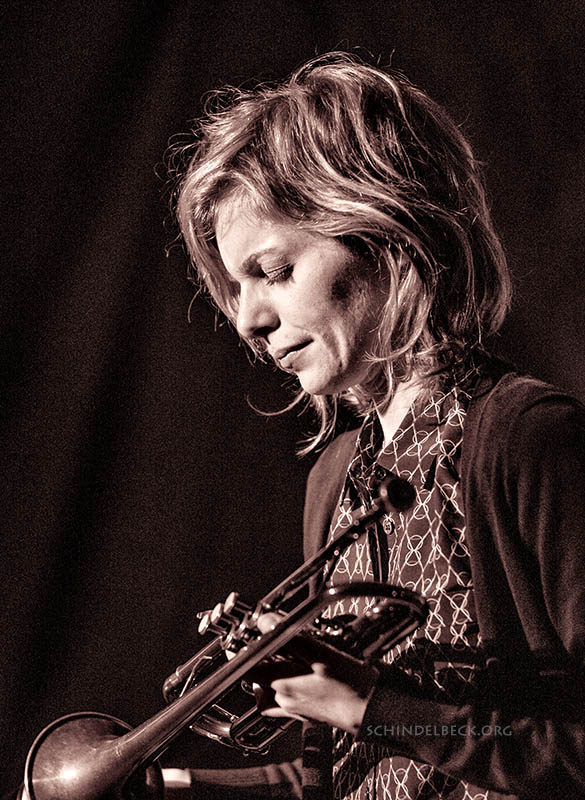 LINA ALLEMANO picture