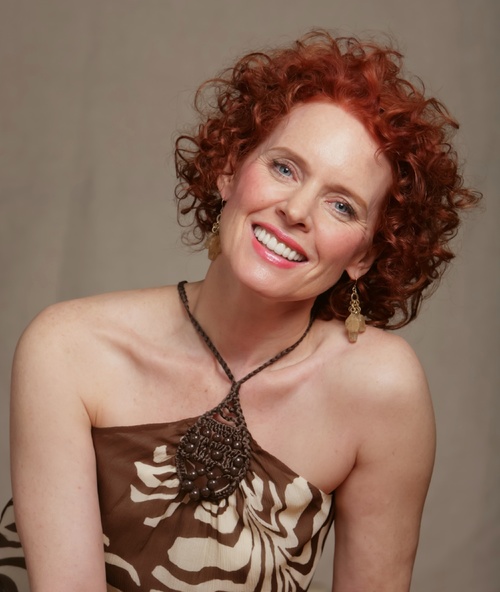 LYNNE ARRIALE picture