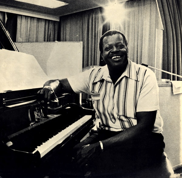 OSCAR PETERSON picture