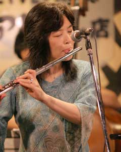 TAMAMI KOYAKE 小宅珠実 picture
