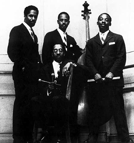 THE MODERN JAZZ QUARTET picture