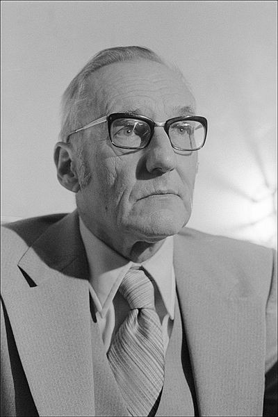 BW_WB003 : William S. Burroughs - Iconic Images