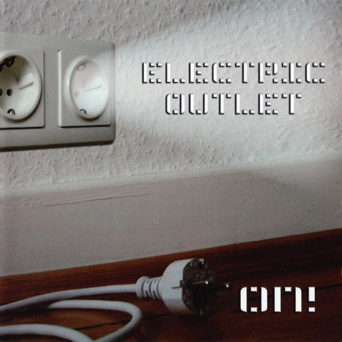 ELECTRIC OUTLET - On! cover 