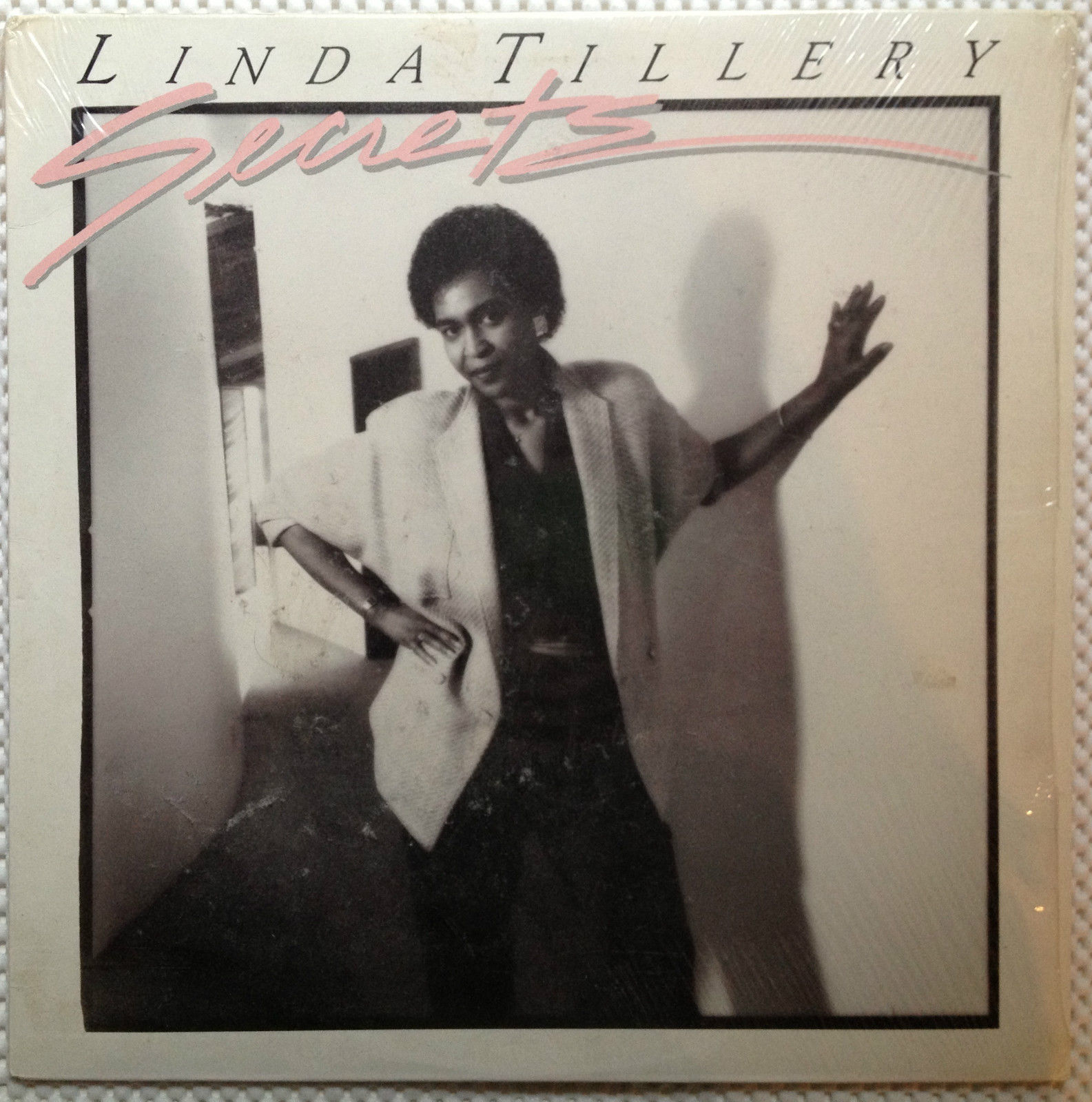 LINDA TILLERY - Secrets cover 