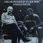 OSCAR PETERSON Oscar Peterson Et Joe Pass À La Salle Pleyel album cover